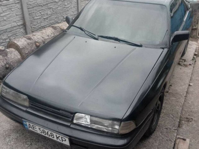 Мазда 626 1990 в Каменское - Днепродзержинск на Automoto.ua Черный Мазда 626, объемом двигателя 2.2 л и пробегом 400 тыс. км за 1350 $, фото 1 на Automoto.ua