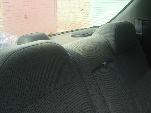 Черный Мазда 626, объемом двигателя 0 л и пробегом 300 тыс. км за 1069 $, фото 1 на Automoto.ua