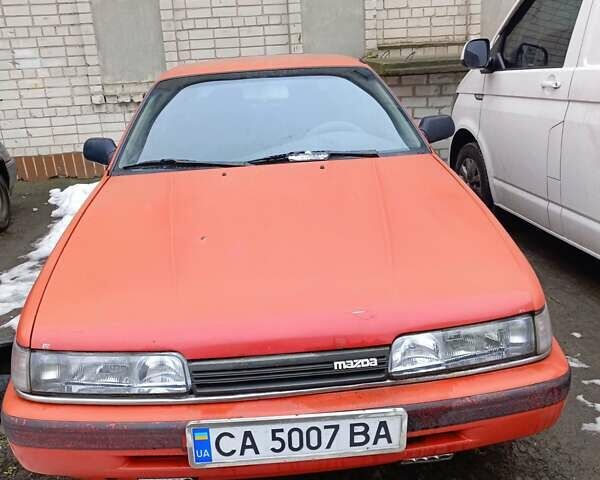 Красный Мазда 626, объемом двигателя 2 л и пробегом 264 тыс. км за 2000 $, фото 1 на Automoto.ua