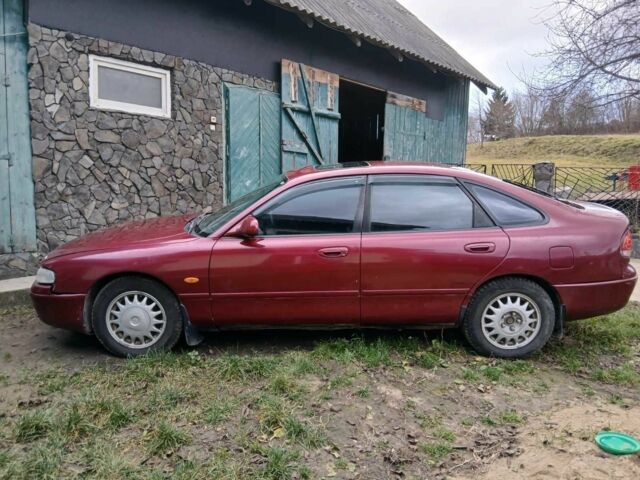 Червоний Мазда 626, об'ємом двигуна 1.8 л та пробігом 305 тис. км за 1200 $, фото 1 на Automoto.ua