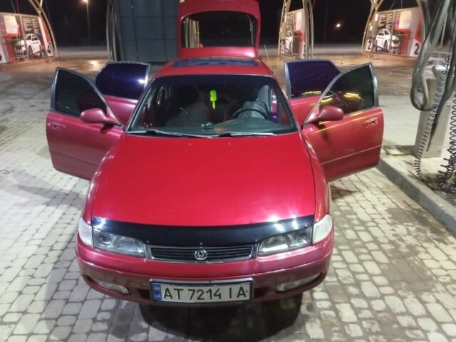 Красный Мазда 626, объемом двигателя 1.8 л и пробегом 260 тыс. км за 2300 $, фото 1 на Automoto.ua