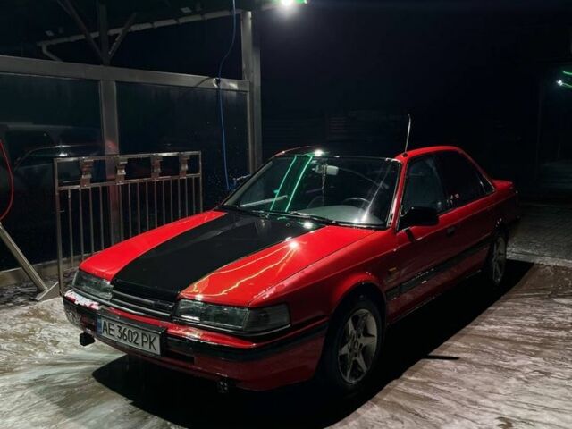 Красный Мазда 626, объемом двигателя 2 л и пробегом 321 тыс. км за 1200 $, фото 1 на Automoto.ua