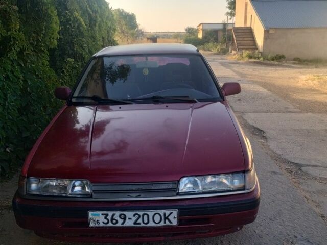 Красный Мазда 626, объемом двигателя 0 л и пробегом 400 тыс. км за 1000 $, фото 1 на Automoto.ua