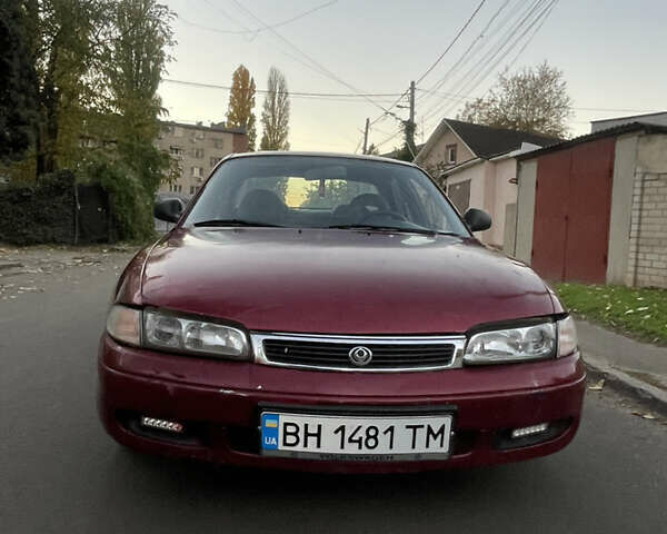 Червоний Мазда 626, об'ємом двигуна 2 л та пробігом 340 тис. км за 850 $, фото 1 на Automoto.ua
