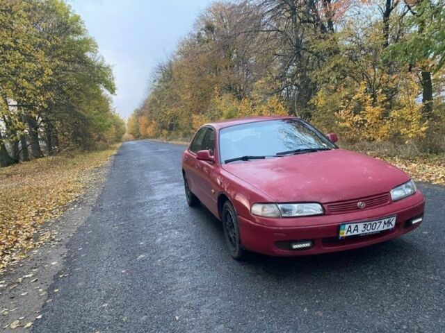 Красный Мазда 626, объемом двигателя 2 л и пробегом 6 тыс. км за 1000 $, фото 1 на Automoto.ua