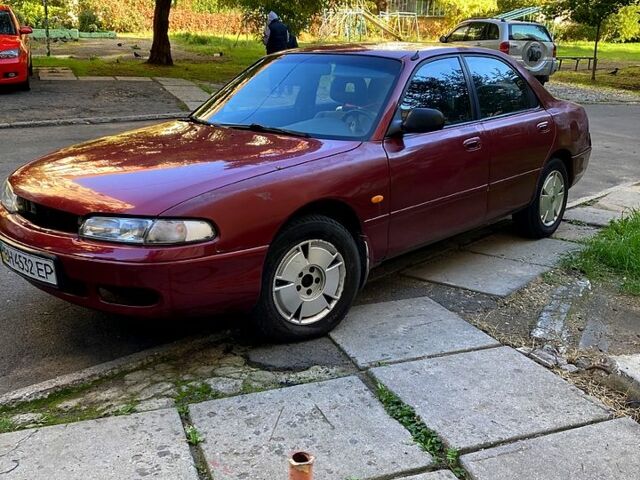 Червоний Мазда 626, об'ємом двигуна 1.8 л та пробігом 0 тис. км за 1050 $, фото 1 на Automoto.ua