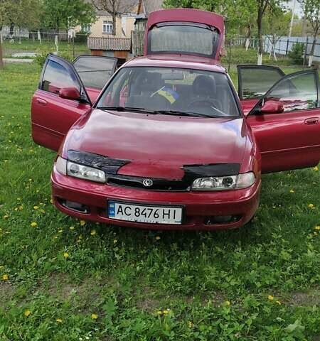 Червоний Мазда 626, об'ємом двигуна 2 л та пробігом 220 тис. км за 2000 $, фото 1 на Automoto.ua