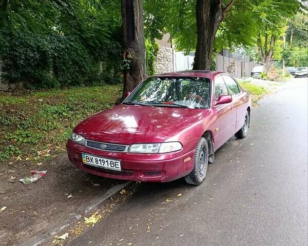 Красный Мазда 626, объемом двигателя 2 л и пробегом 283 тыс. км за 2500 $, фото 1 на Automoto.ua