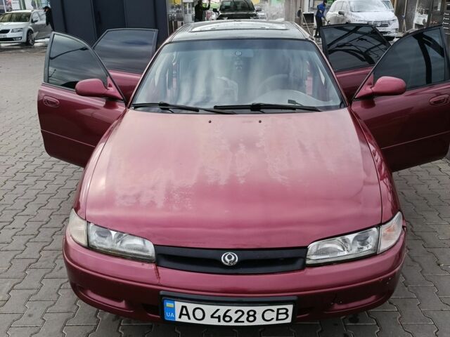 Червоний Мазда 626, об'ємом двигуна 1.8 л та пробігом 350 тис. км за 1800 $, фото 1 на Automoto.ua