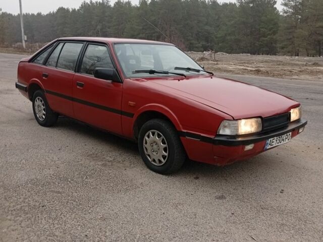 Червоний Мазда 626, об'ємом двигуна 2 л та пробігом 333 тис. км за 950 $, фото 1 на Automoto.ua