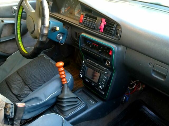 Мазда 626, объемом двигателя 2 л и пробегом 10 тыс. км за 1250 $, фото 1 на Automoto.ua