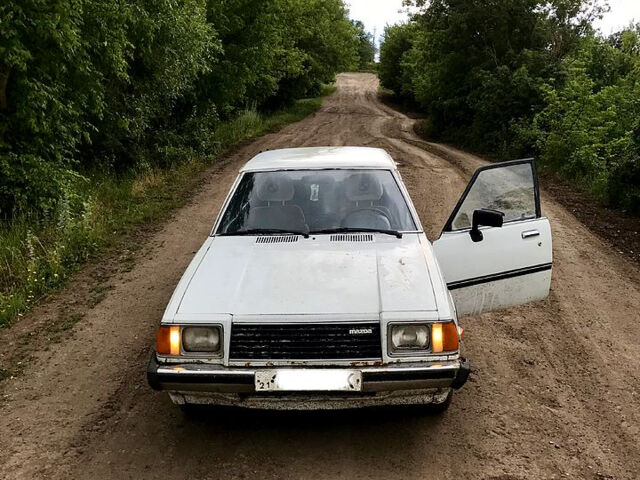 Мазда 626, объемом двигателя 1.5 л и пробегом 0 тыс. км за 410 $, фото 1 на Automoto.ua