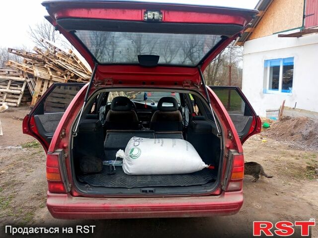 Мазда 626, об'ємом двигуна 2 л та пробігом 250 тис. км за 1400 $, фото 1 на Automoto.ua