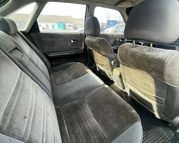 Серый Мазда 626, объемом двигателя 2 л и пробегом 245 тыс. км за 1400 $, фото 1 на Automoto.ua