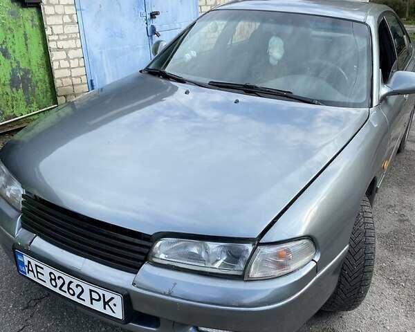 Серый Мазда 626, объемом двигателя 2.5 л и пробегом 370 тыс. км за 3200 $, фото 1 на Automoto.ua