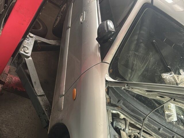 Серый Мазда 626, объемом двигателя 2 л и пробегом 357 тыс. км за 700 $, фото 1 на Automoto.ua