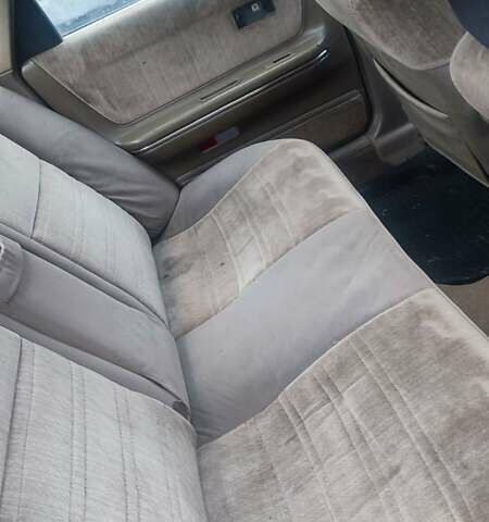 Серый Мазда 626, объемом двигателя 2 л и пробегом 490 тыс. км за 800 $, фото 1 на Automoto.ua