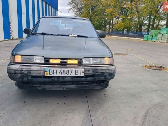 Сірий Мазда 626, об'ємом двигуна 1.8 л та пробігом 350 тис. км за 899 $, фото 1 на Automoto.ua