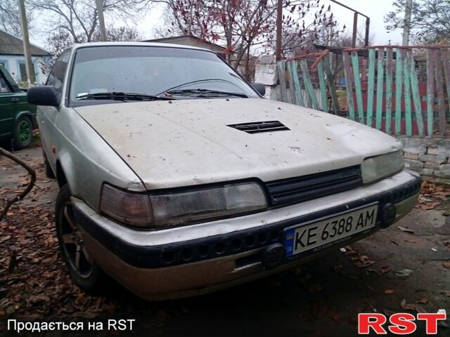 Сірий Мазда 626, об'ємом двигуна 1.8 л та пробігом 549 тис. км за 600 $, фото 1 на Automoto.ua