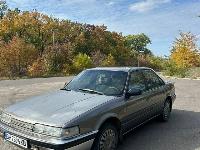 Сірий Мазда 626, об'ємом двигуна 2 л та пробігом 305 тис. км за 1700 $, фото 1 на Automoto.ua