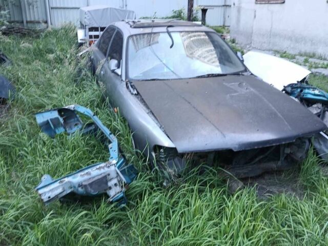 Сірий Мазда 626, об'ємом двигуна 2 л та пробігом 300 тис. км за 224 $, фото 1 на Automoto.ua
