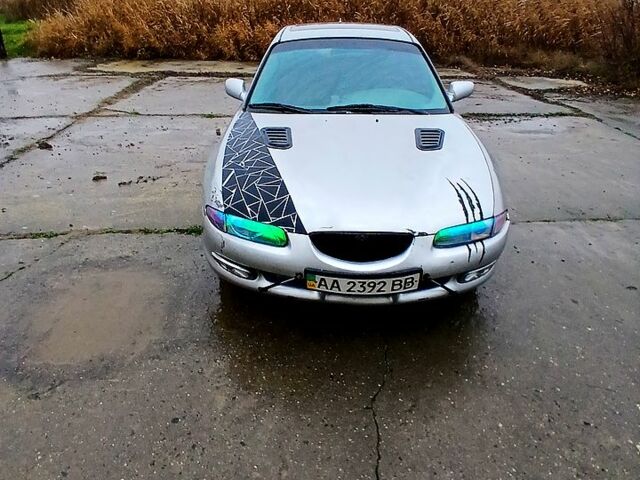 Сірий Мазда 626, об'ємом двигуна 2.5 л та пробігом 2 тис. км за 1800 $, фото 1 на Automoto.ua