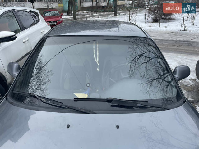 Сірий Мазда 626, об'ємом двигуна 1.99 л та пробігом 358 тис. км за 1500 $, фото 1 на Automoto.ua