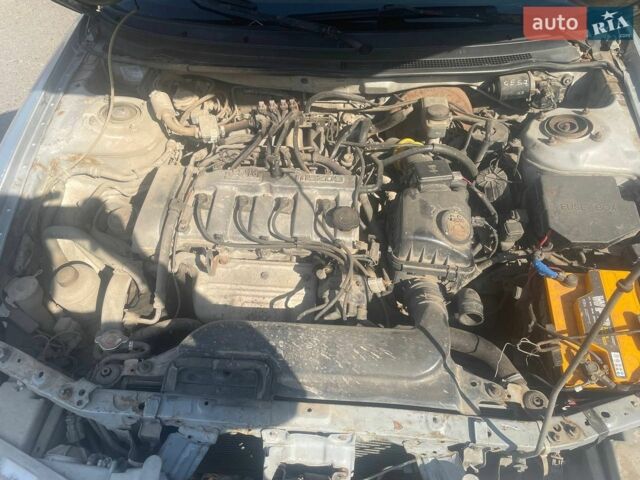 Сірий Мазда 626, об'ємом двигуна 1.99 л та пробігом 275 тис. км за 1300 $, фото 1 на Automoto.ua