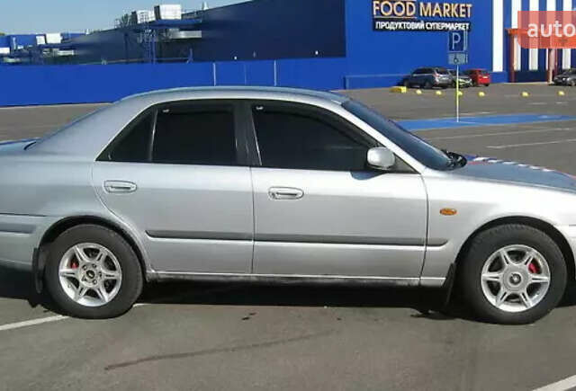 Сірий Мазда 626, об'ємом двигуна 2 л та пробігом 516 тис. км за 2000 $, фото 1 на Automoto.ua