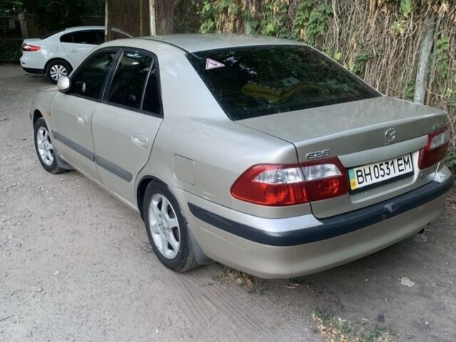 Сірий Мазда 626, об'ємом двигуна 2 л та пробігом 600 тис. км за 3300 $, фото 1 на Automoto.ua