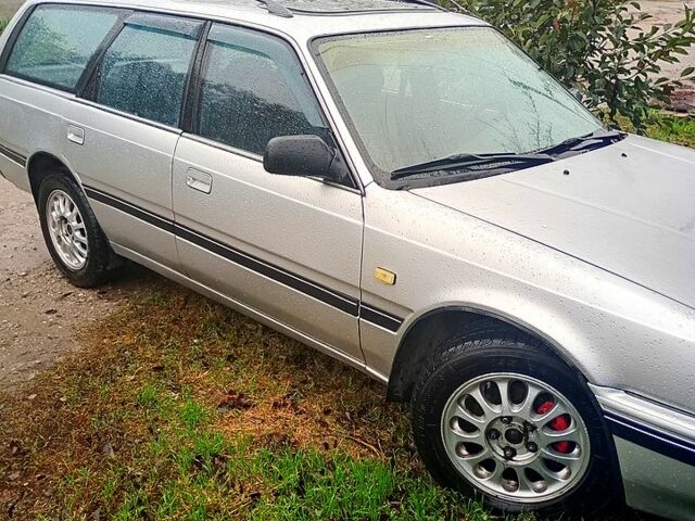 Сірий Мазда 626, об'ємом двигуна 2 л та пробігом 375 тис. км за 1400 $, фото 1 на Automoto.ua