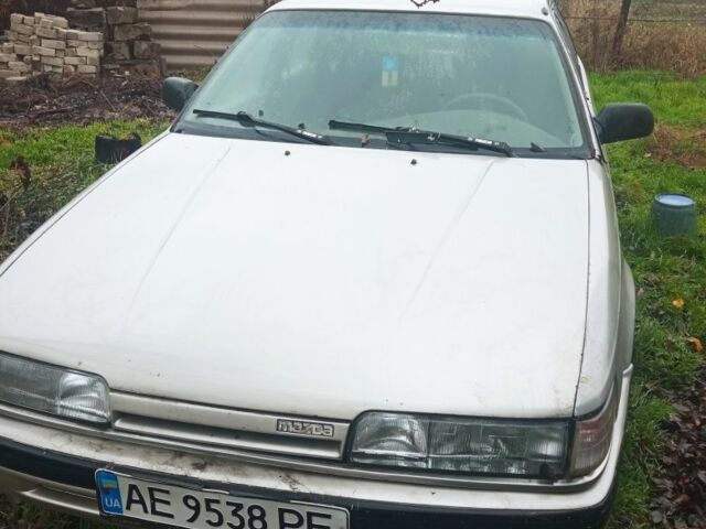 Серый Мазда 626, объемом двигателя 2 л и пробегом 500 тыс. км за 800 $, фото 1 на Automoto.ua