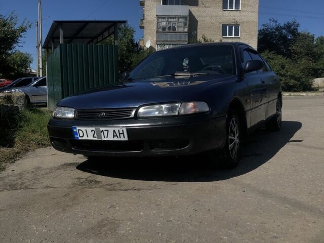 Синій Мазда 626, об'ємом двигуна 1.8 л та пробігом 111 тис. км за 1100 $, фото 1 на Automoto.ua