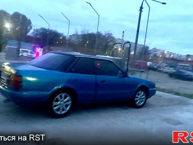 Синий Мазда 626, объемом двигателя 2 л и пробегом 500 тыс. км за 800 $, фото 1 на Automoto.ua