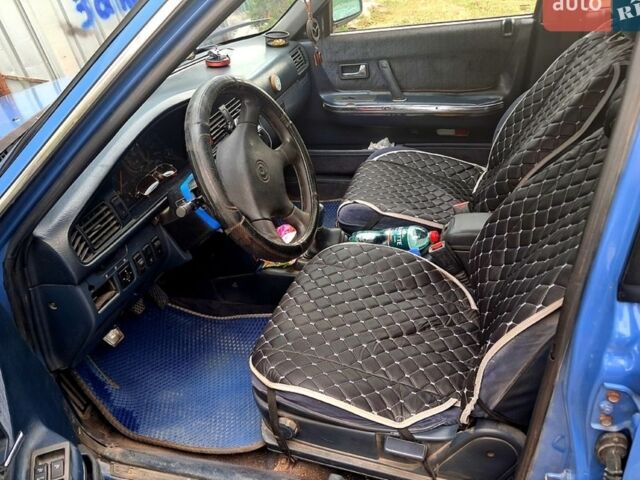 Синий Мазда 626, объемом двигателя 2 л и пробегом 580 тыс. км за 2100 $, фото 1 на Automoto.ua