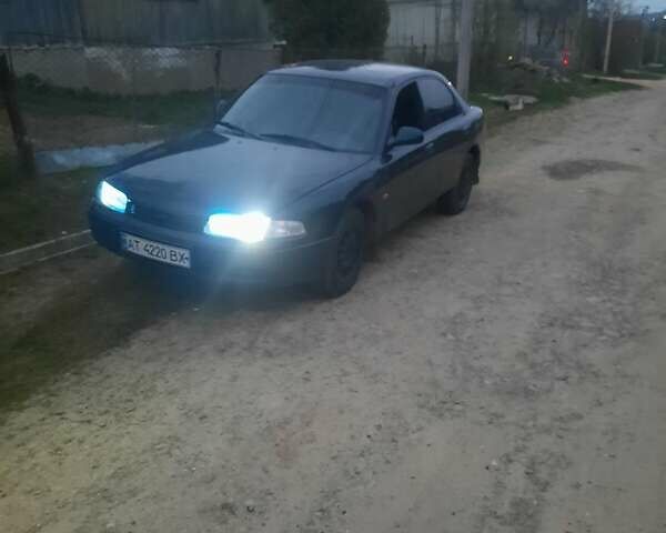 Синий Мазда 626, объемом двигателя 1.84 л и пробегом 280 тыс. км за 2000 $, фото 1 на Automoto.ua