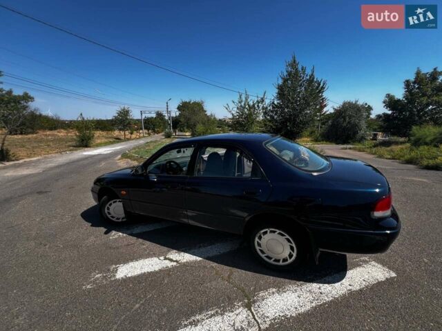 Синій Мазда 626, об'ємом двигуна 2 л та пробігом 200 тис. км за 3600 $, фото 1 на Automoto.ua