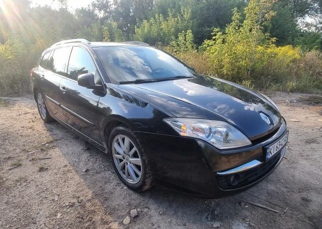 Синій Мазда 626, об'ємом двигуна 2 л та пробігом 450 тис. км за 302 $, фото 1 на Automoto.ua