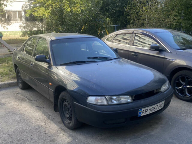 Синій Мазда 626, об'ємом двигуна 2 л та пробігом 500 тис. км за 1300 $, фото 1 на Automoto.ua