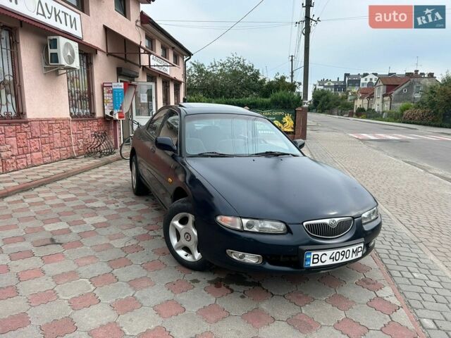 Синий Мазда 626, объемом двигателя 2 л и пробегом 350 тыс. км за 1100 $, фото 1 на Automoto.ua