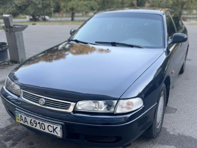 Синий Мазда 626, объемом двигателя 1.8 л и пробегом 375 тыс. км за 1799 $, фото 1 на Automoto.ua