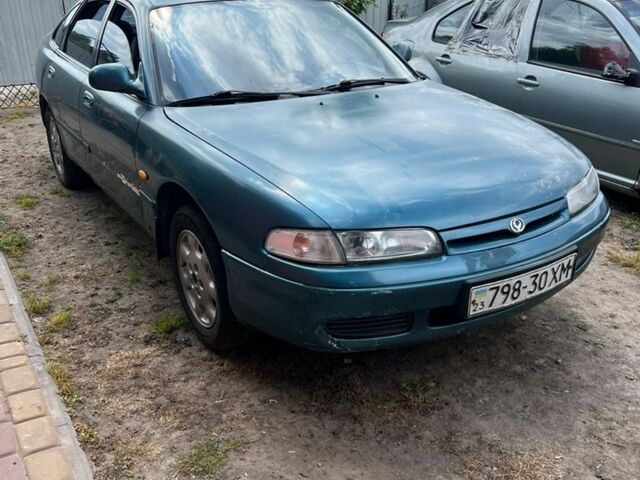 Зелений Мазда 626, об'ємом двигуна 0 л та пробігом 300 тис. км за 900 $, фото 1 на Automoto.ua