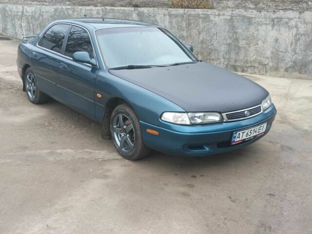 Зелений Мазда 626, об'ємом двигуна 2 л та пробігом 250 тис. км за 1800 $, фото 1 на Automoto.ua