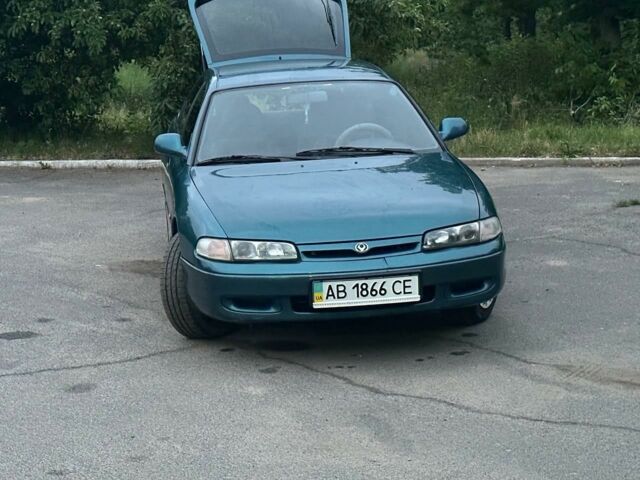 Зелений Мазда 626, об'ємом двигуна 2 л та пробігом 330 тис. км за 2200 $, фото 1 на Automoto.ua