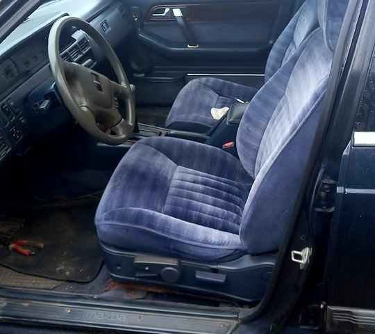 Мазда 929, объемом двигателя 3 л и пробегом 0 тыс. км за 850 $, фото 1 на Automoto.ua