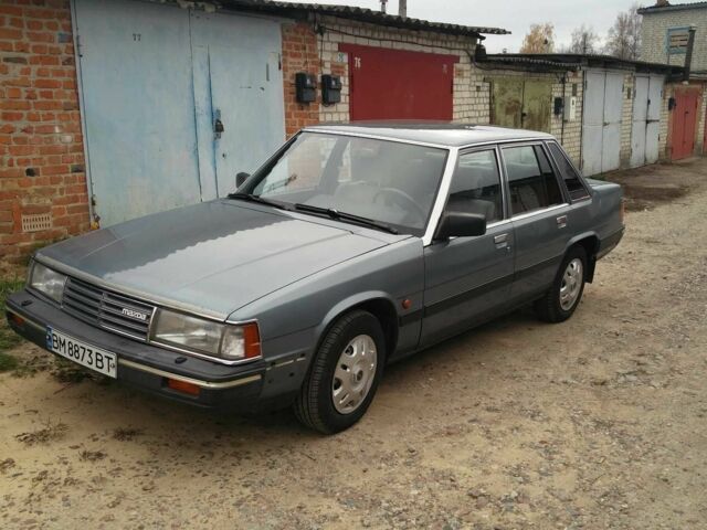 Серый Мазда 929, объемом двигателя 2 л и пробегом 3 тыс. км за 1500 $, фото 1 на Automoto.ua