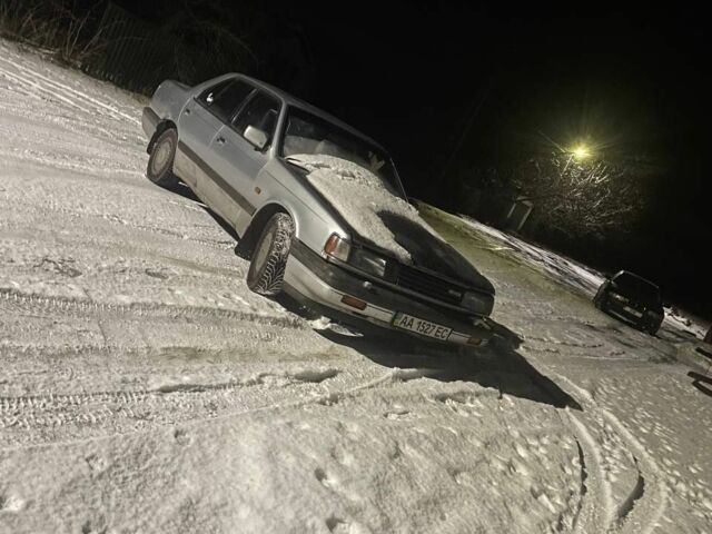 Сірий Мазда 929, об'ємом двигуна 3 л та пробігом 230 тис. км за 2500 $, фото 1 на Automoto.ua