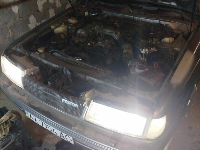 Серый Мазда 929, объемом двигателя 2 л и пробегом 10 тыс. км за 1300 $, фото 1 на Automoto.ua