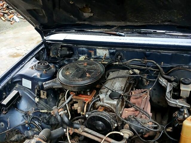 Синий Мазда 929, объемом двигателя 2 л и пробегом 324 тыс. км за 1100 $, фото 1 на Automoto.ua