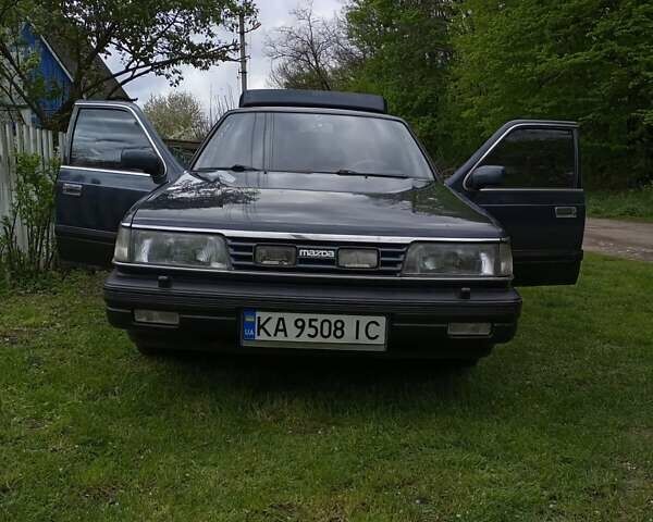 Синий Мазда 929, объемом двигателя 2.18 л и пробегом 280 тыс. км за 1500 $, фото 1 на Automoto.ua